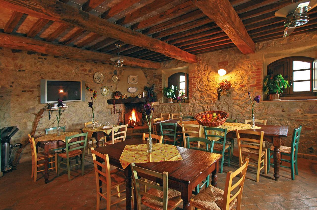 Podere Santa Maria Monte Antico Luaran gambar